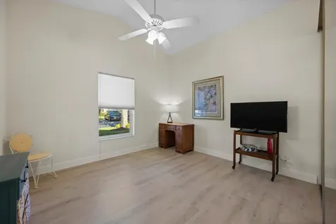 1802 Rosewood Way Palm Beach Gardens FL 33418