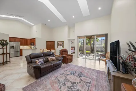 1802 Rosewood Way Palm Beach Gardens FL 33418