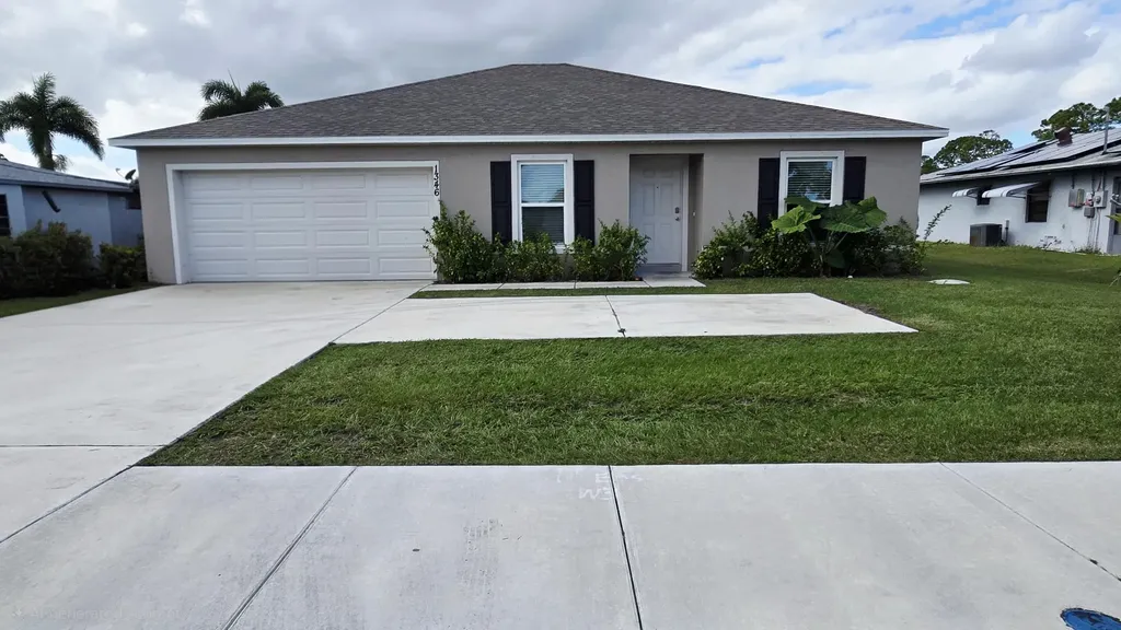 1346 Se Floresta Drive Port Saint Lucie FL 34983