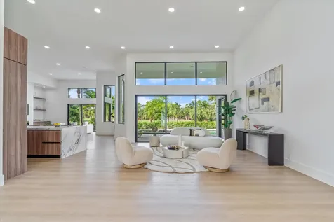 1330 Breakers Boulevard West Palm Beach FL 33411
