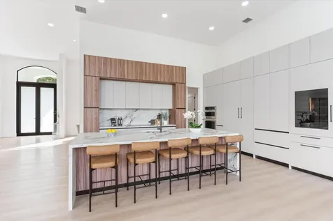 1330 Breakers Boulevard West Palm Beach FL 33411