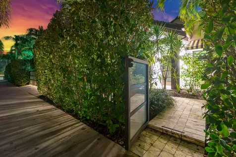 246 N Swinton Avenue Delray Beach FL 33444