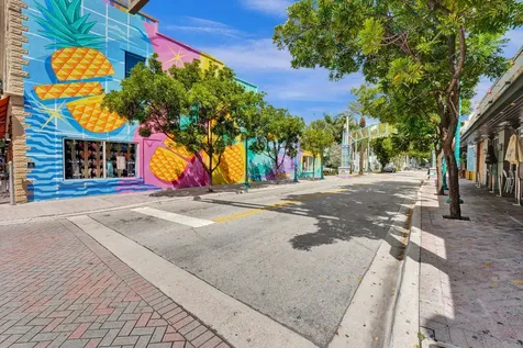 246 N Swinton Avenue Delray Beach FL 33444