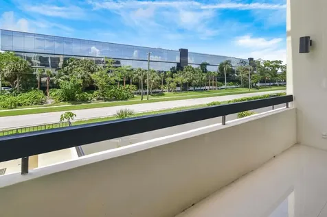 1401 S Federal Highway Boca Raton FL 33432