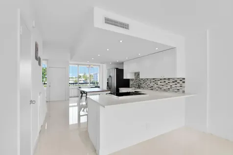 1401 S Federal Highway Boca Raton FL 33432