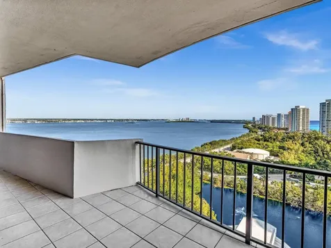 4200 N Ocean Drive Singer Island FL 33404