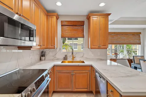 2504 Gardens Parkway Palm Beach Gardens FL 33410