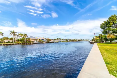 745 Se 19th Avenue Deerfield Beach FL 33441