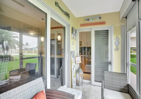 745 Se 19th Avenue Deerfield Beach FL 33441