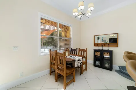 254 Gazetta Way West Palm Beach FL 33413