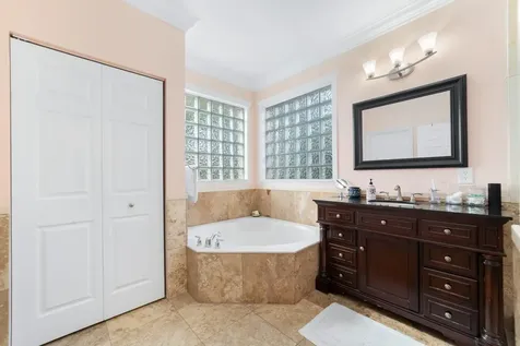254 Gazetta Way West Palm Beach FL 33413