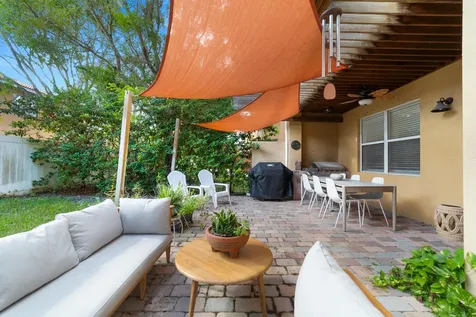 254 Gazetta Way West Palm Beach FL 33413