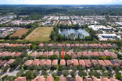 254 Gazetta Way West Palm Beach FL 33413