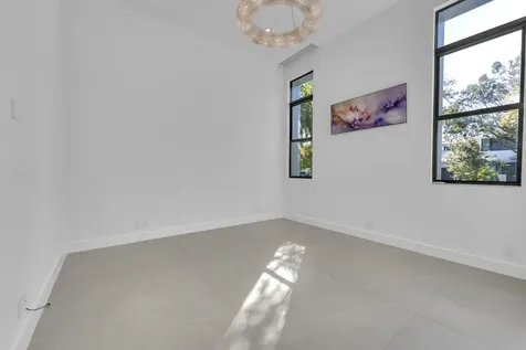 2401 Ne 13th Street Fort Lauderdale FL 33304