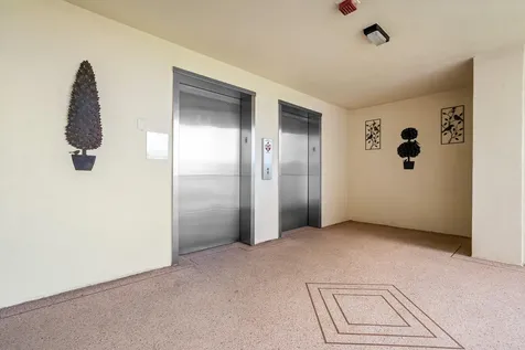 7290 Kinghurst Drive Delray Beach FL 33446