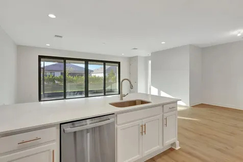 12416 SW Blue Mangrove Parkway Port Saint Lucie FL 34987