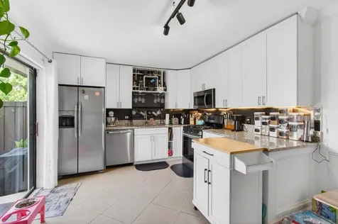 2140 White Pine Circle Greenacres FL 33415