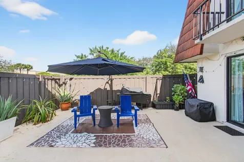 2140 White Pine Circle Greenacres FL 33415