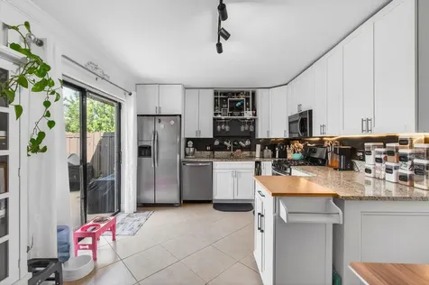 2140 White Pine Circle Greenacres FL 33415