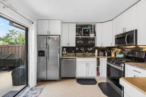 2140 White Pine Circle Greenacres FL 33415