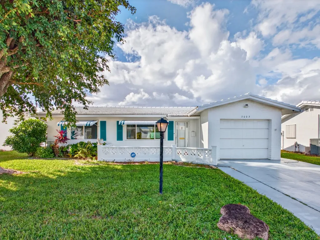 2003 Sw 17th Street Boynton Beach FL 33426