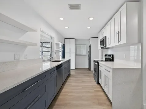 2003 Sw 17th Street Boynton Beach FL 33426