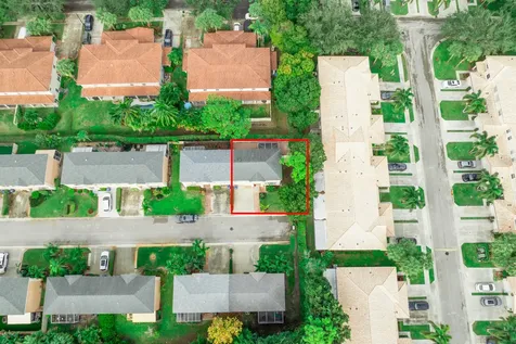 269 Live Oaks Lane Jupiter FL 33458