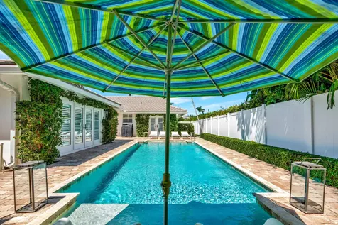 136 Worth Court West Palm Beach FL 33405