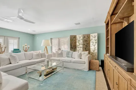 136 Worth Court West Palm Beach FL 33405