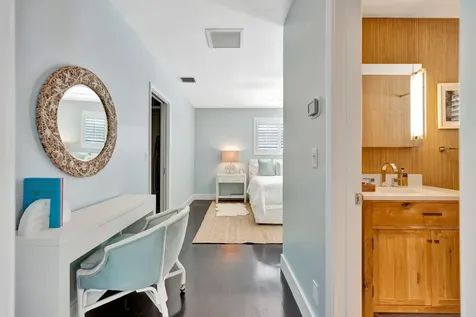 136 Worth Court West Palm Beach FL 33405