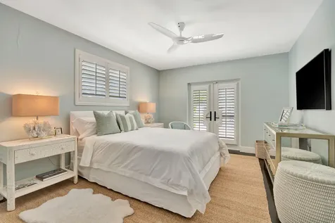 136 Worth Court West Palm Beach FL 33405
