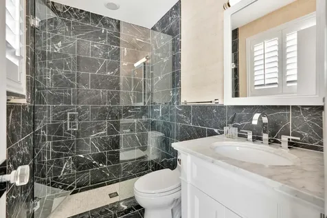 136 Worth Court West Palm Beach FL 33405