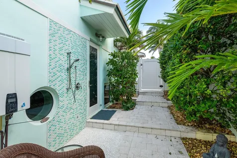 3421 S Ocean Boulevard Highland Beach FL 33487