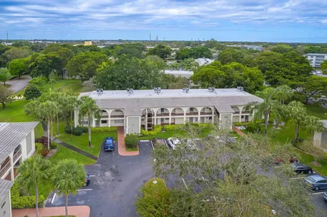 2702 Nassau Bend Coconut Creek FL 33066