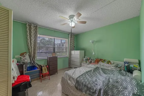 2702 Nassau Bend Coconut Creek FL 33066
