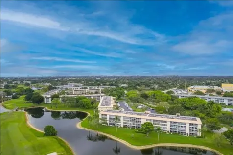 2702 Nassau Bend Coconut Creek FL 33066