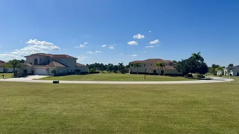 158 SE Rio Angelica Port Saint Lucie FL 34984
