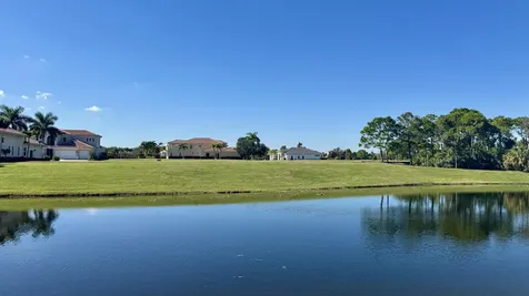 158 SE Rio Angelica Port Saint Lucie FL 34984