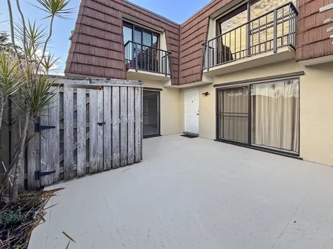 306 3rd Lane Palm Beach Gardens FL 33418