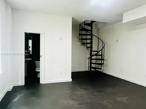 536 14th Street Miami Beach FL 33139
