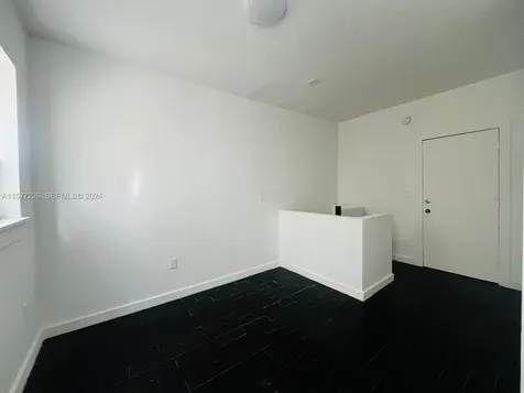 536 14th Street Miami Beach FL 33139