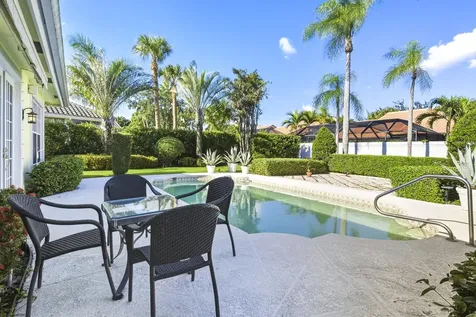 2760 Tecumseh Drive West Palm Beach FL 33409