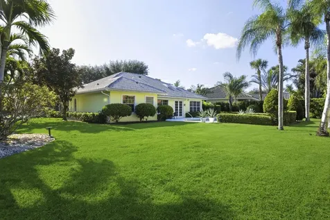 2760 Tecumseh Drive West Palm Beach FL 33409