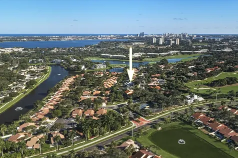 2760 Tecumseh Drive West Palm Beach FL 33409