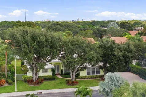 2760 Tecumseh Drive West Palm Beach FL 33409