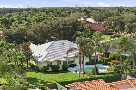 2760 Tecumseh Drive West Palm Beach FL 33409