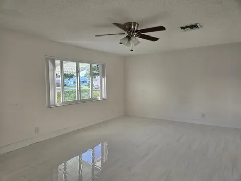 1320 NW 82nd Avenue Plantation FL 33322
