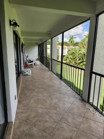 1707 Consulate Place West Palm Beach FL 33401