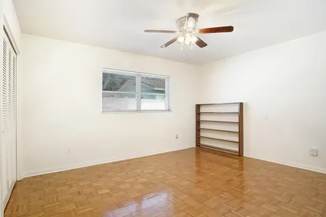 2717 Sunrise Boulevard Fort Pierce FL 34982