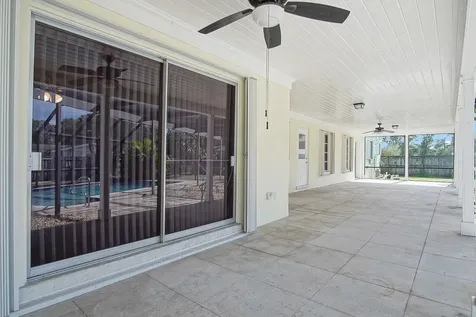 2717 Sunrise Boulevard Fort Pierce FL 34982